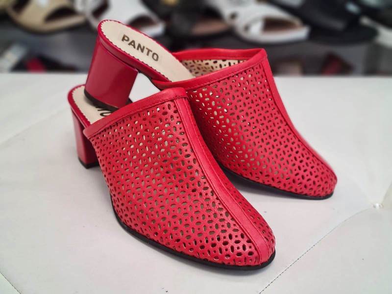 Saboti dama piele rosii Londa biashoes.ro imagine reduceri